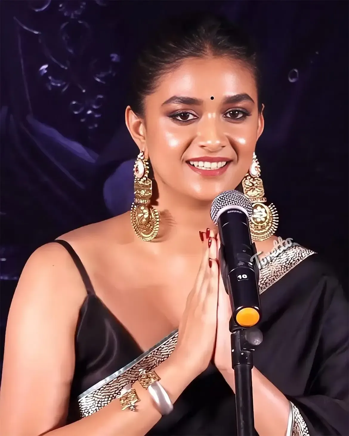 INDIAN ACTRESS KEERTHY SURESH IN BLACK SAREE AT MAAMANNAN AUDIO LAUNCH 8